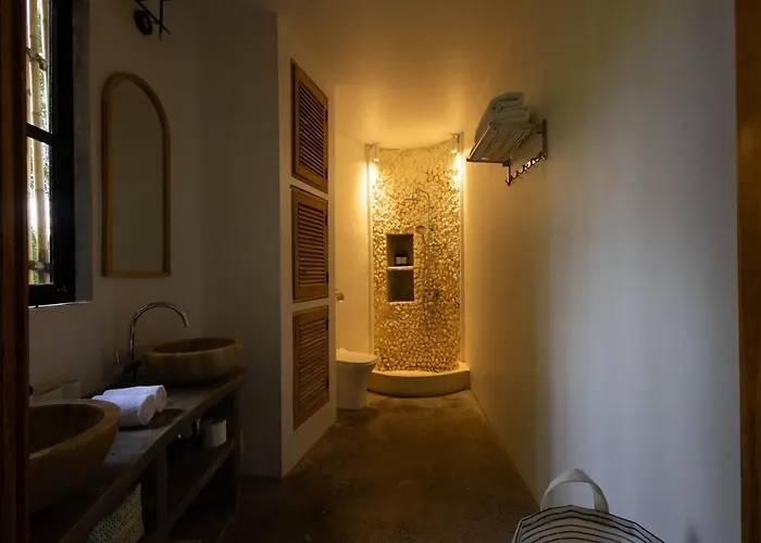 Numi Villa *